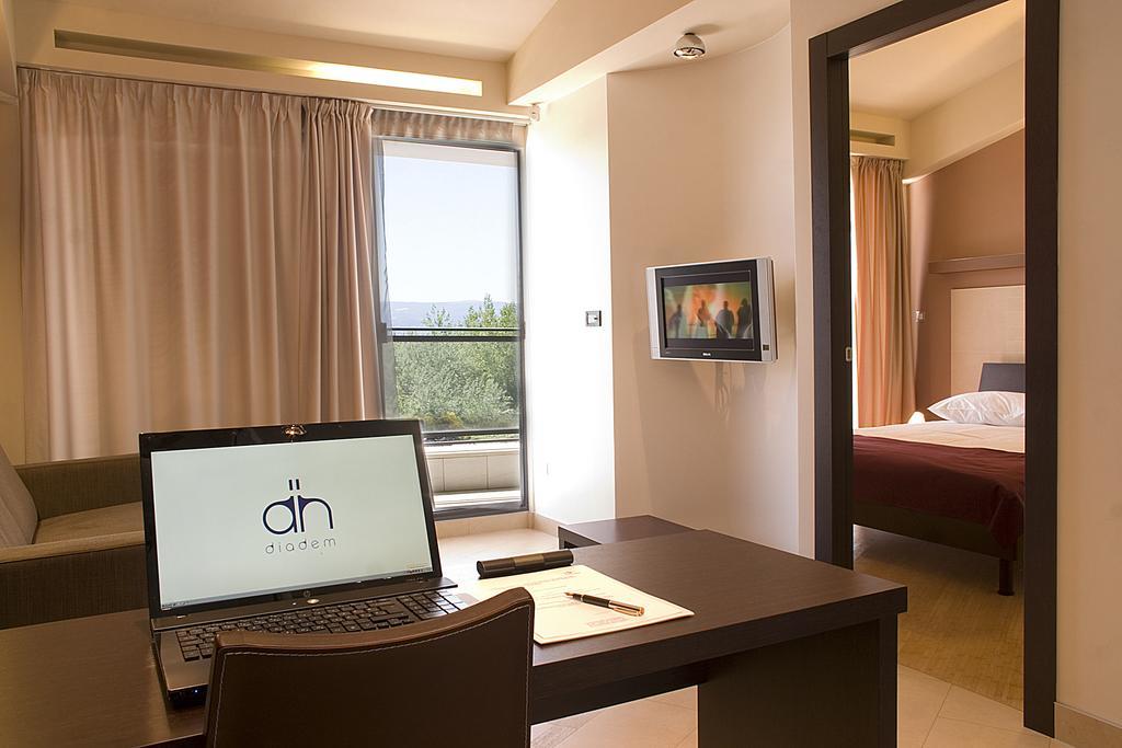 Hotel Diadem Omis Phòng bức ảnh