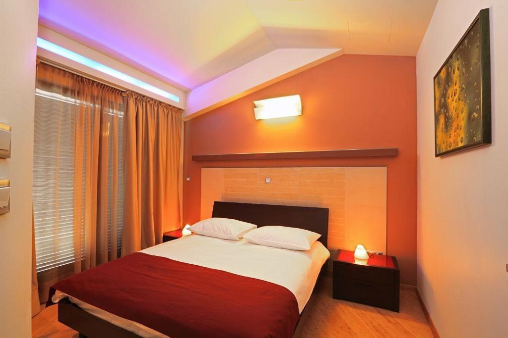 Hotel Diadem Omis Phòng bức ảnh